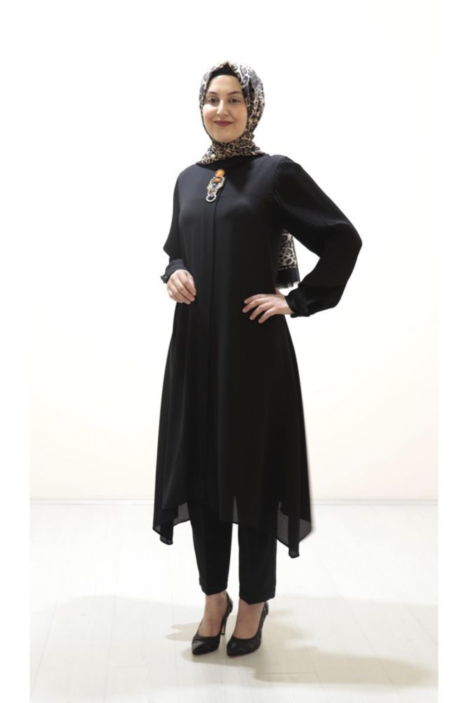 Hülya Tunik