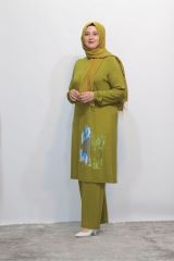 BÜYÜK BEDEN STİCKER BASKILI TAŞLI MERS PENYE TUNİK PANTOLON İKİLİ TAKIM