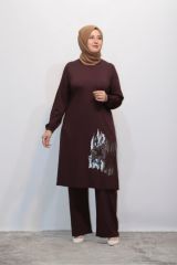 BÜYÜK BEDEN STİCKER BASKILI TAŞLI MERS PENYE TUNİK PANTOLON İKİLİ TAKIM