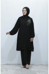 BÜYÜK BEDEN KOL PİLİSE TAŞ DETAY ŞİFON TUNİK PANTOLON İKİLİ ABİYE TAKIM SİYAH - 48